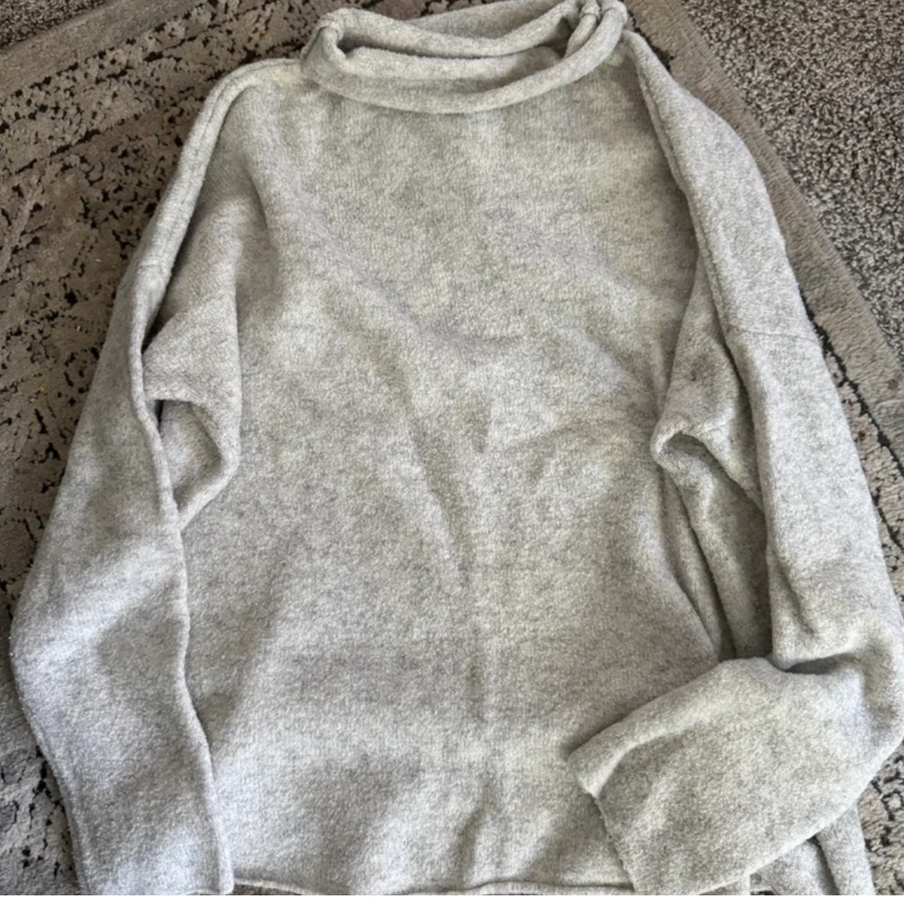 French Connection Cozy Gray Women's Sweater